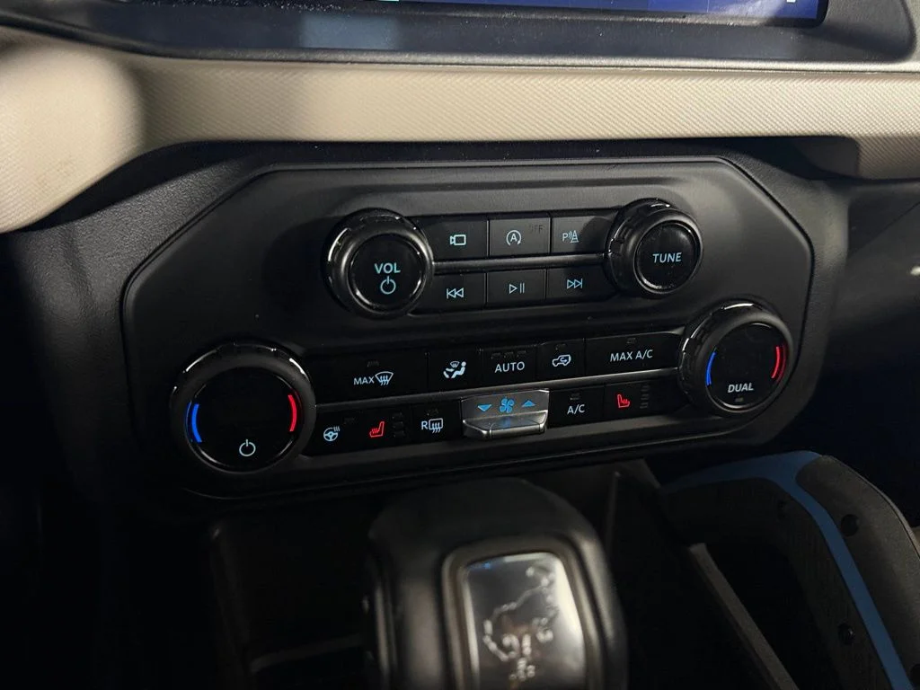 2024 Ford Bronco 4-Door Wildtrak - Photo 16