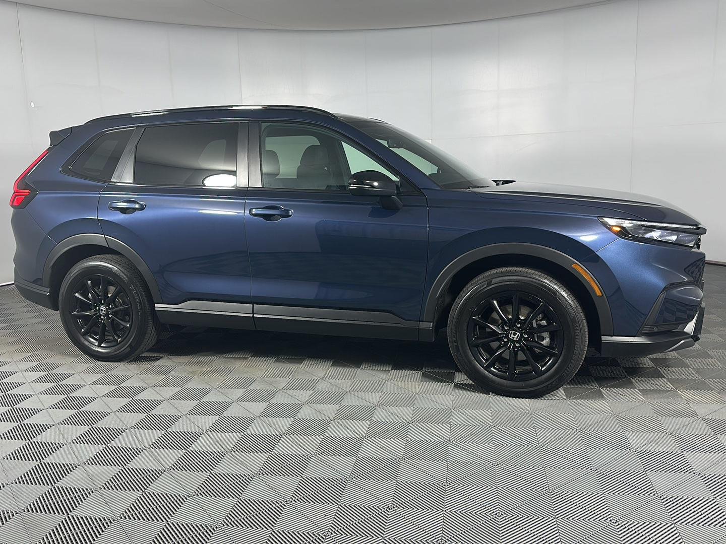 Used 2026 Canyon River Blue Metallic Honda Sport-L image 8