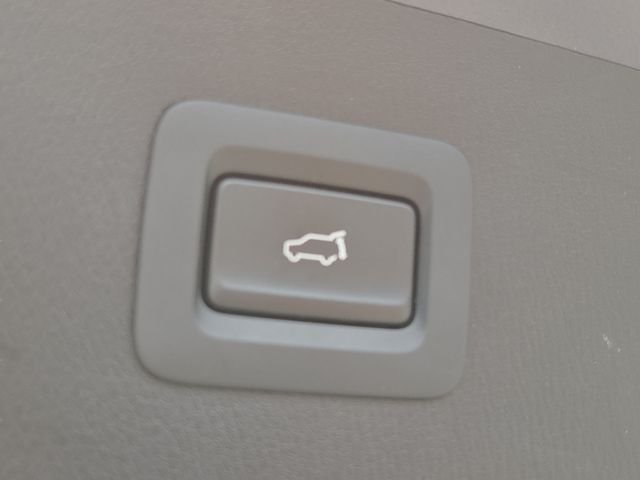 Used 2025 Gray Metallic Mazda 2.5 S Carbon Edition image 16