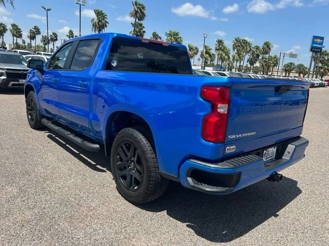 Used 2026 Riptide Blue Metallic Chevrolet RST image 5