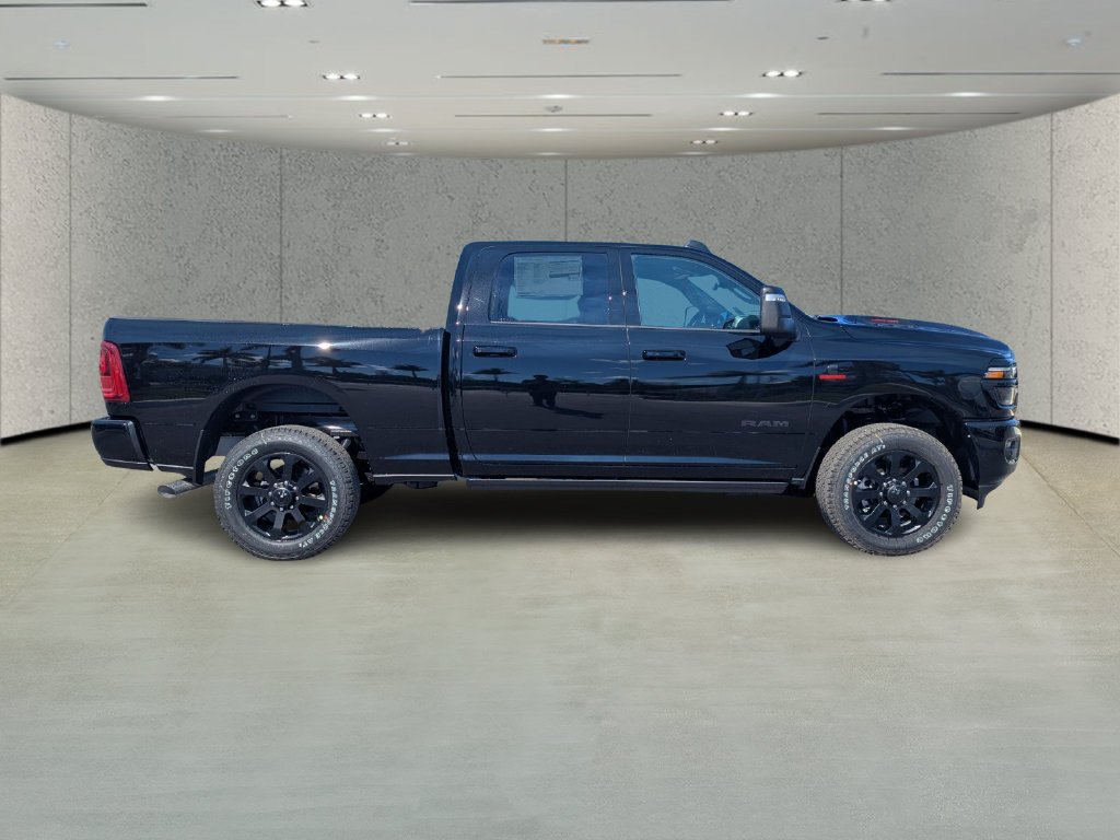 New 2026 Diamond Black Crystal Pearl-Coat Exterior Paint RAM Laramie image 3