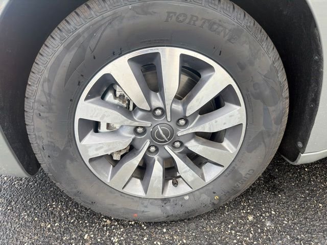 Certified Used 2023 Gray Clearcoat Chrysler Touring L image 10