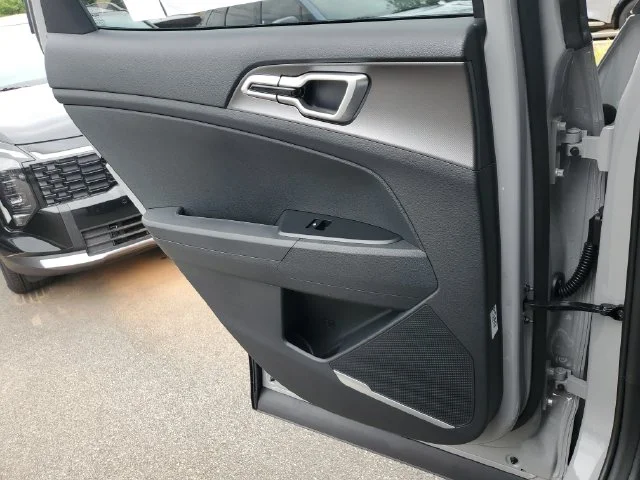 New 2027 Gray Kia S image 19