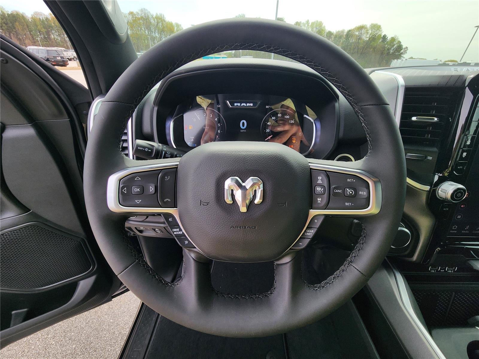 New 2026 Diamond Black Crystal Pearl-Coat Exterior Paint RAM Big Horn image 11