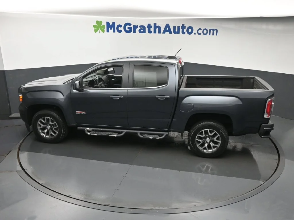 Used 2015 Gray GMC SLE1 image 22