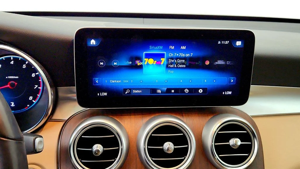 Used 2022 Polar White Mercedes-Benz GLC 300 4MATIC® w/ Panorama Roof & 12.3