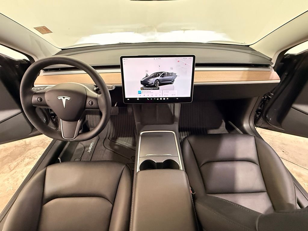 Used 2023 Gray Tesla Base image 20