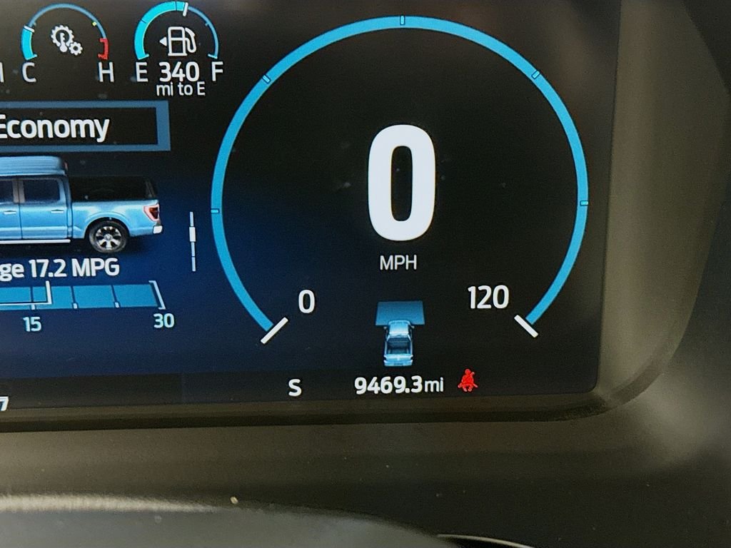 Used 2022 Red Ford Platinum image 13