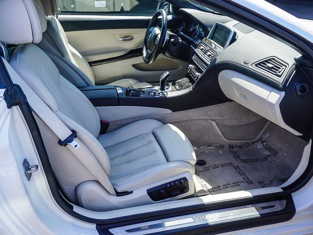 Used 2012 White BMW 650i image 12