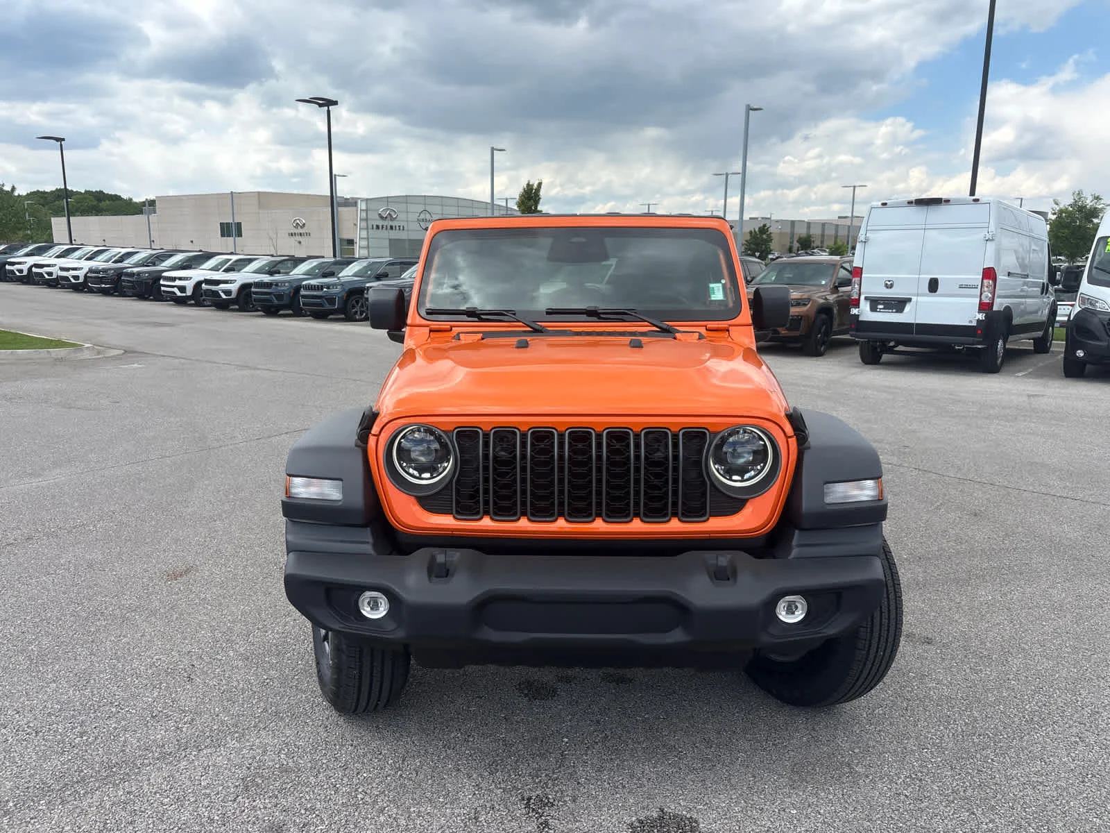 New 2026 Joose Jeep Sport S image 3