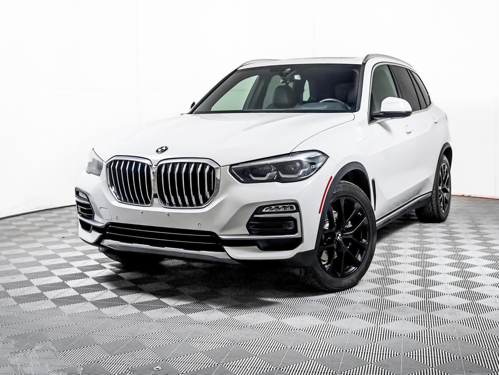 2021 BMW X5 xDrive40i's photo