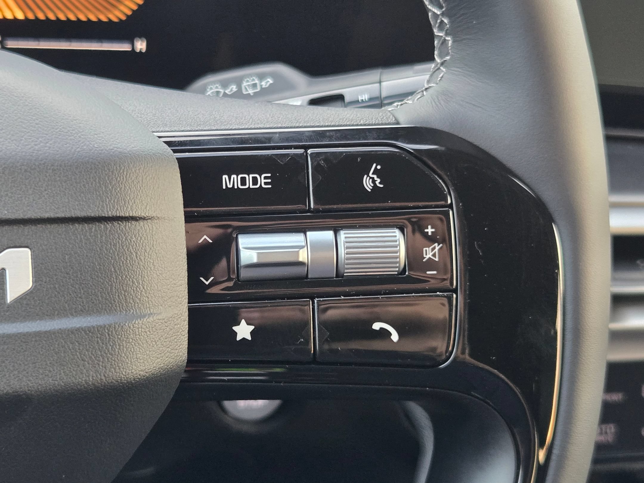 New 2026 Ebony Black Kia S image 23