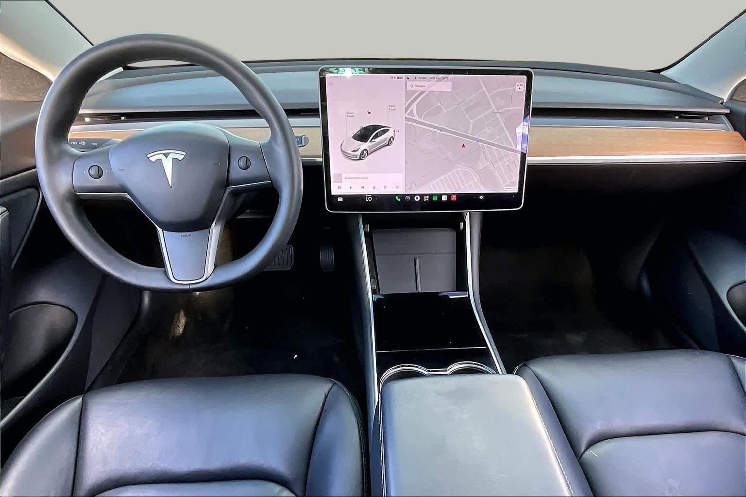 Used 2020 Pearl White Multi-Coat Tesla Standard Range image 12