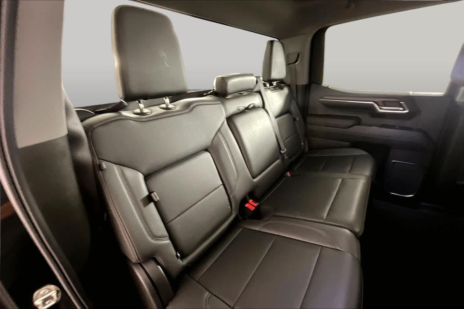 Certified Used 2022 Onyx Black GMC SLT image 20