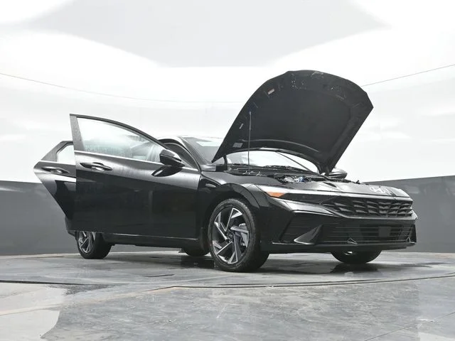 New 2026 Black Hyundai Limited image 32