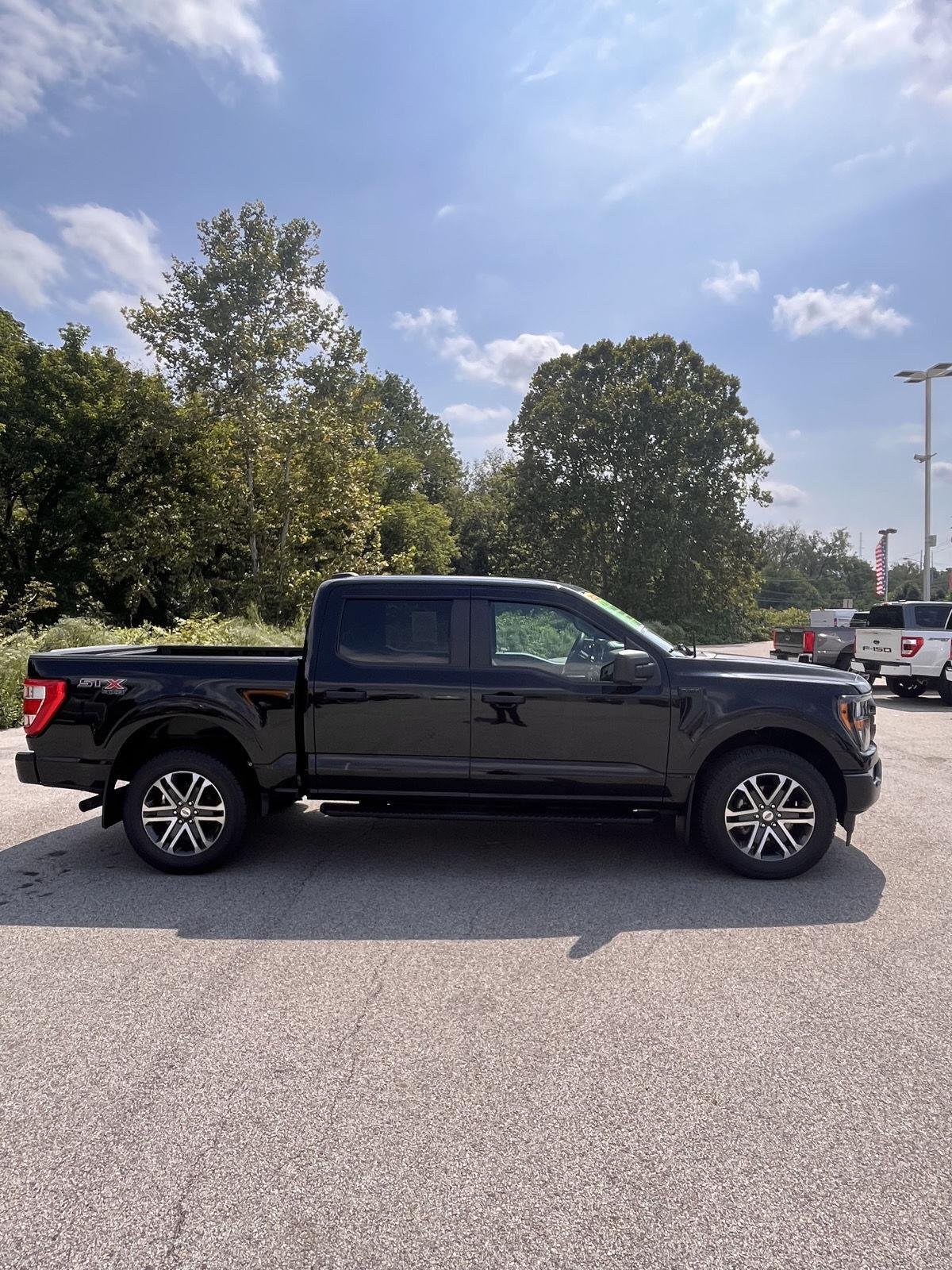 Used 2023 Agate Black Ford XL image 9