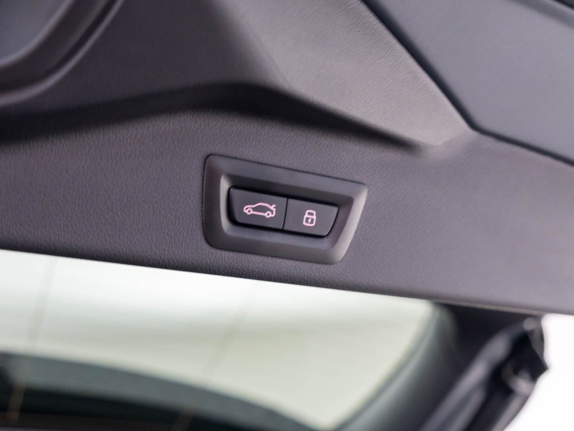 Certified Used 2025 Skyscraper Grey Metallic BMW M60i image 36