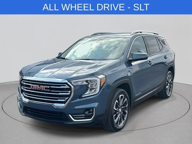 2024 GMC Terrain SLT AWD's photo