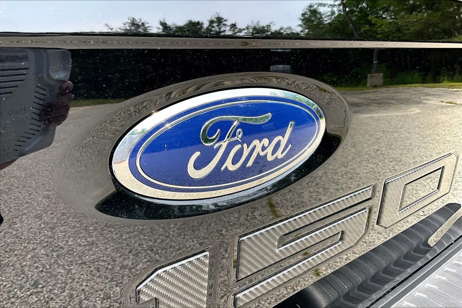 Certified Used 2023 Agate Black Metallic Ford XLT image 33