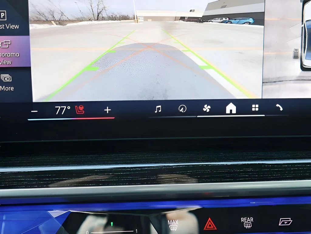 2025 BMW 7 Series 740i - Photo 27