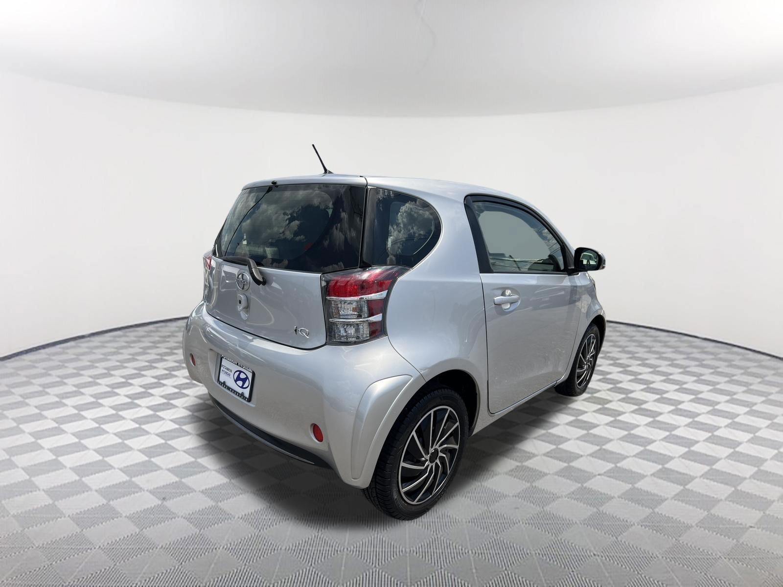 Used 2012 Classic Silver Metallic Scion  image 5