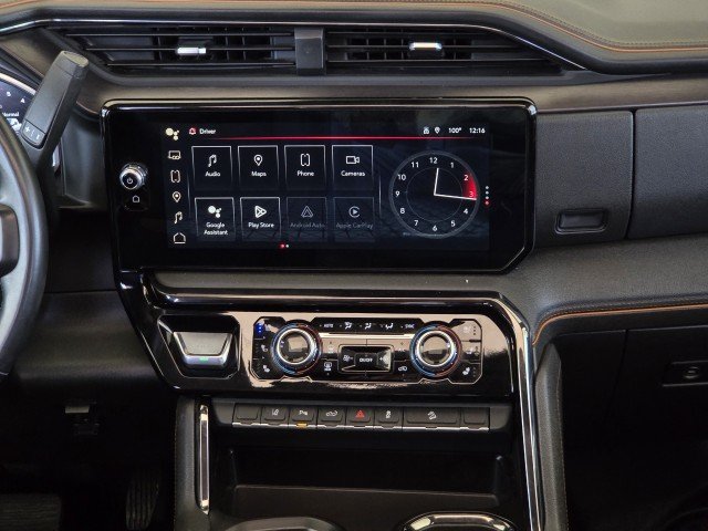 Used 2024 Summit White GMC AT4 image 31