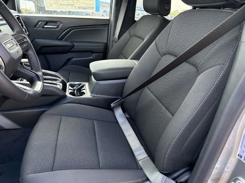2026 GMC Canyon Elevation - Photo 24