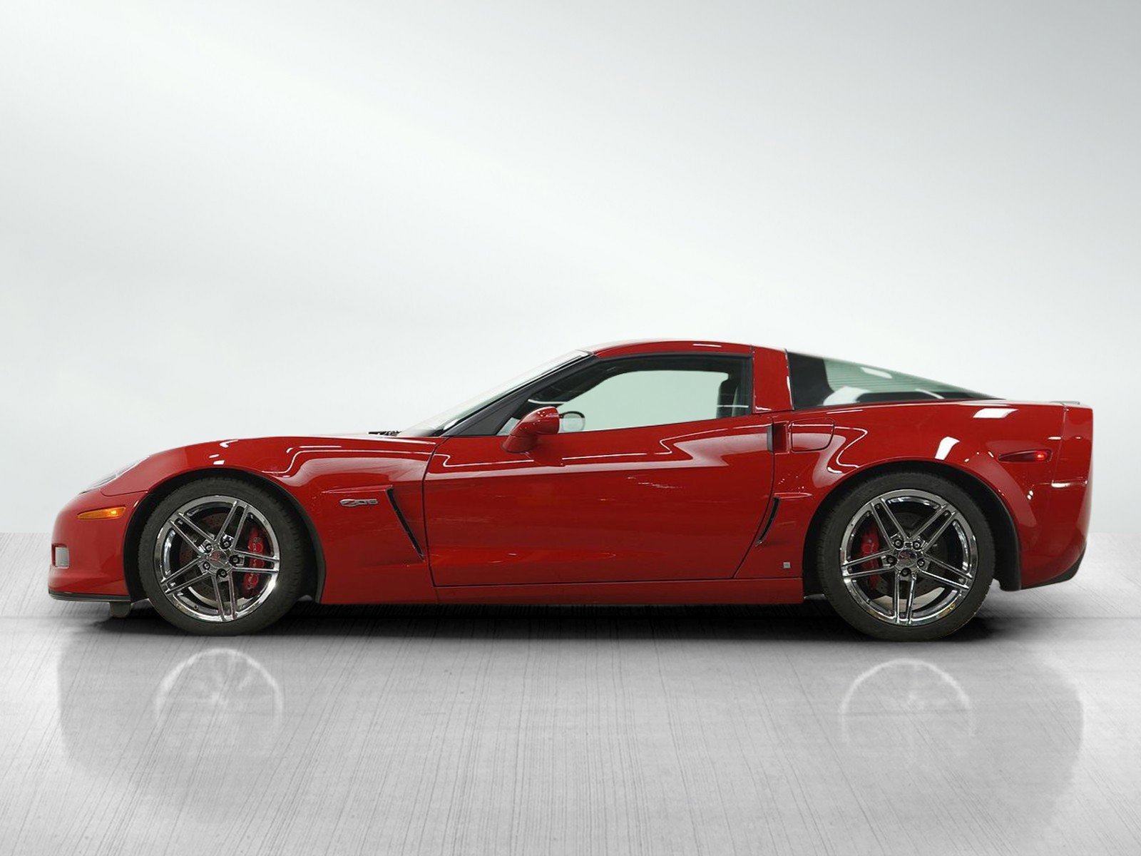 Used 2008 Chevrolet Corvette Z06 with VIN 1G1YY25E085133277 for sale in Minneapolis, Minnesota