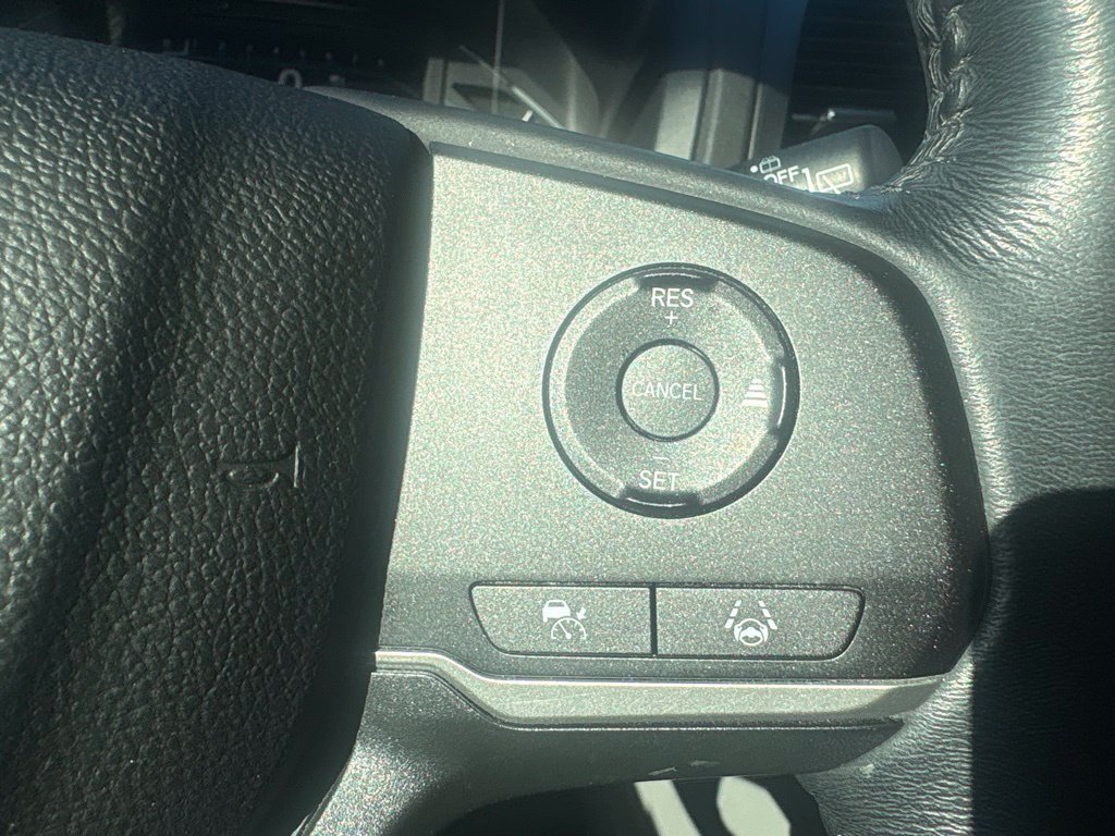 Used 2021 Blue Honda EX-L image 17