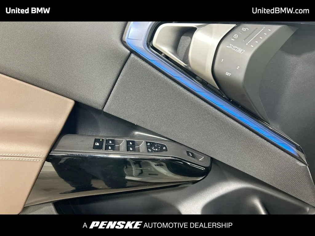 2026 BMW X3 30 - Photo 13