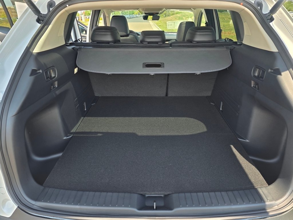 Used 2026 Wind Chill Pearl Mazda 2.5 S Premium image 28
