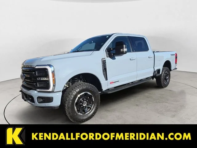 2025 Ford F-350 Platinum 4x4 Crew Cab 160 in SRW's photo