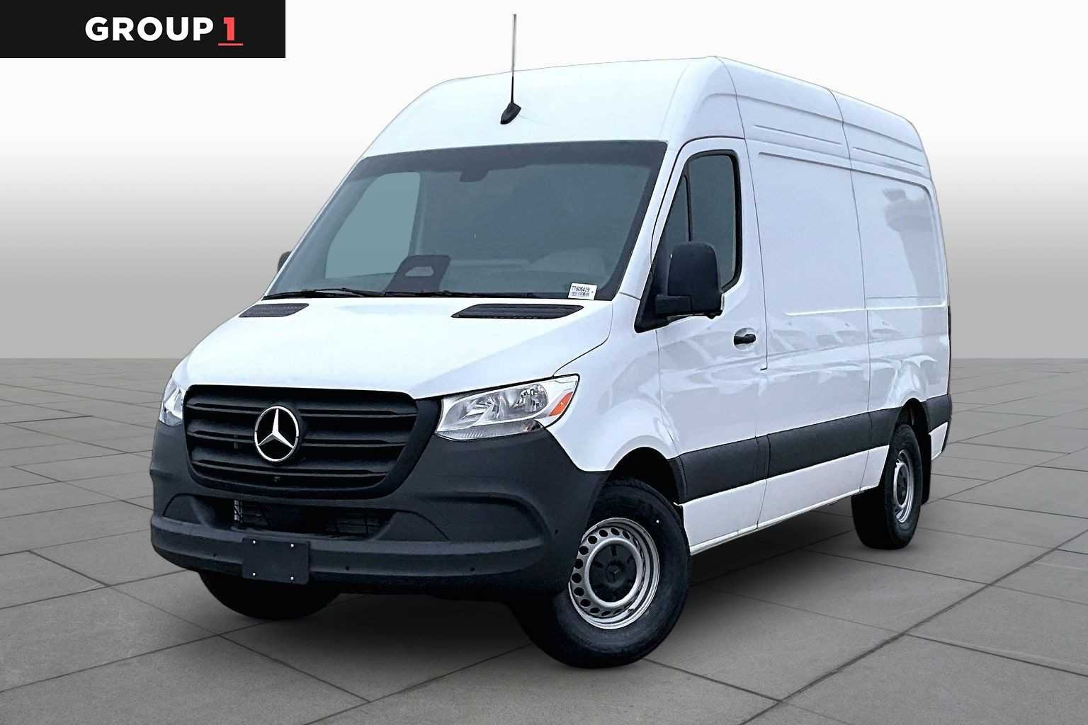 2026 Mercedes-Benz Sprinter 2500 144 WB HO's photo