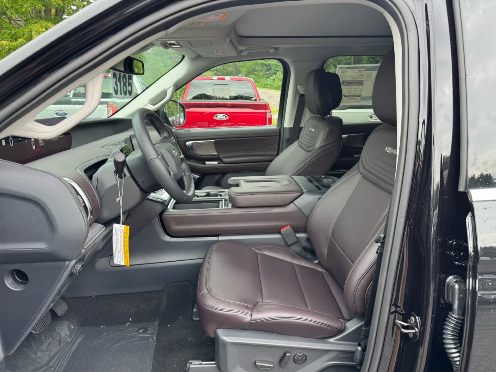 New 2026 Agate Black Metallic Ford Platinum image 10