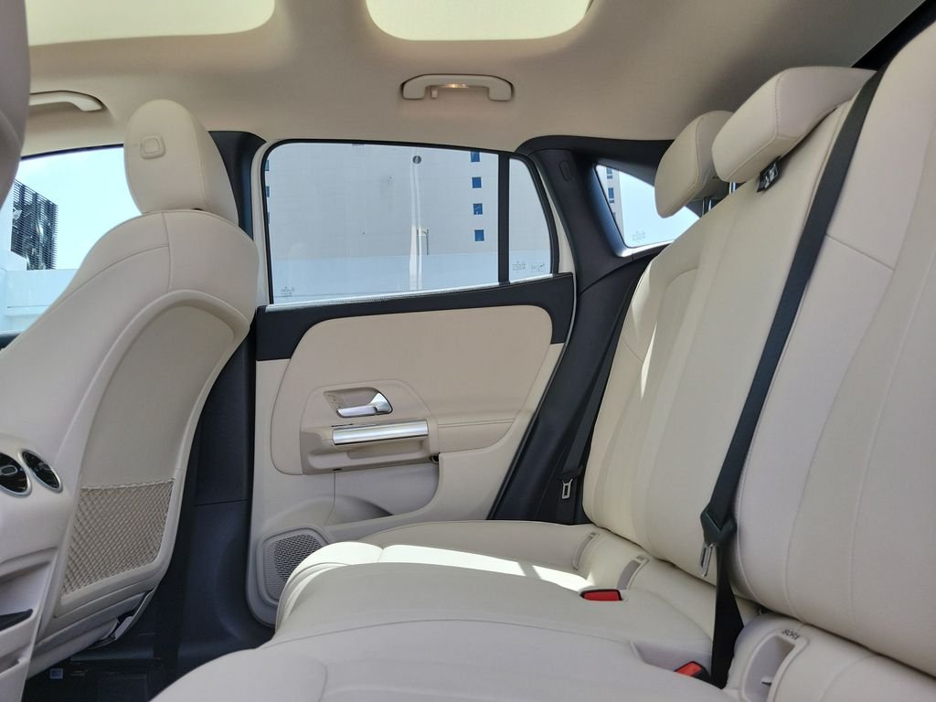 Certified Used 2023 White Mercedes-Benz GLA 250 image 10