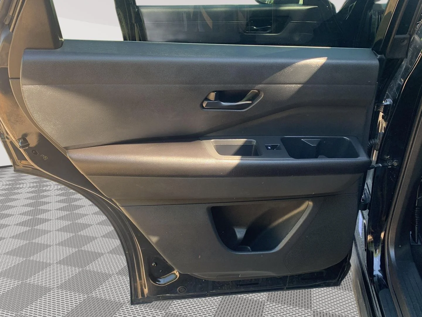 Used 2024 Super Black Nissan SV image 25