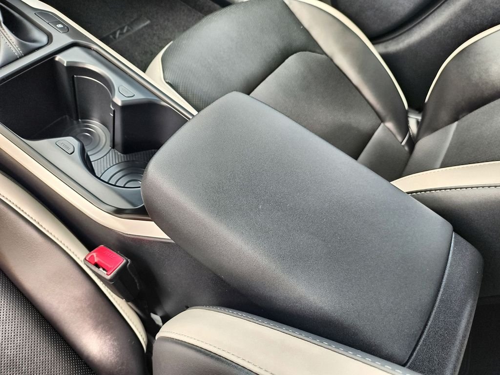 Used 2025 Black Kia GT-Line image 21