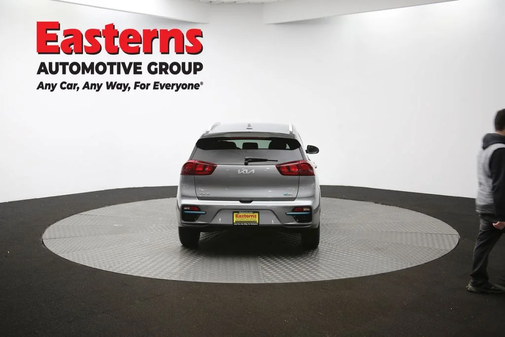 Used 2022 Gray Kia EX image 35