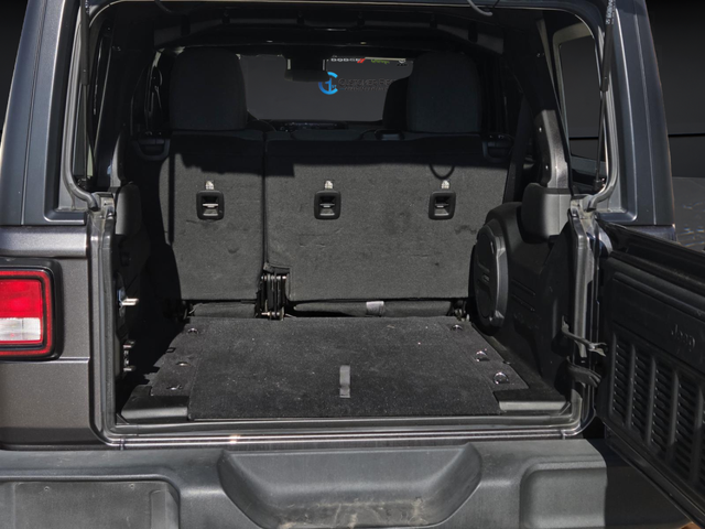Used 2024 Gray Jeep Sport S image 7