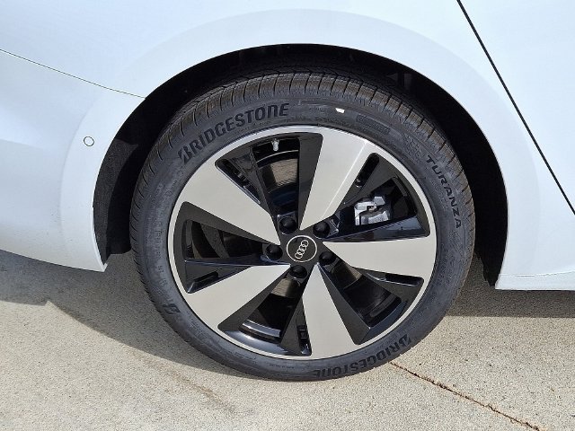 Used 2025 White Audi 2.0T Premium image 5