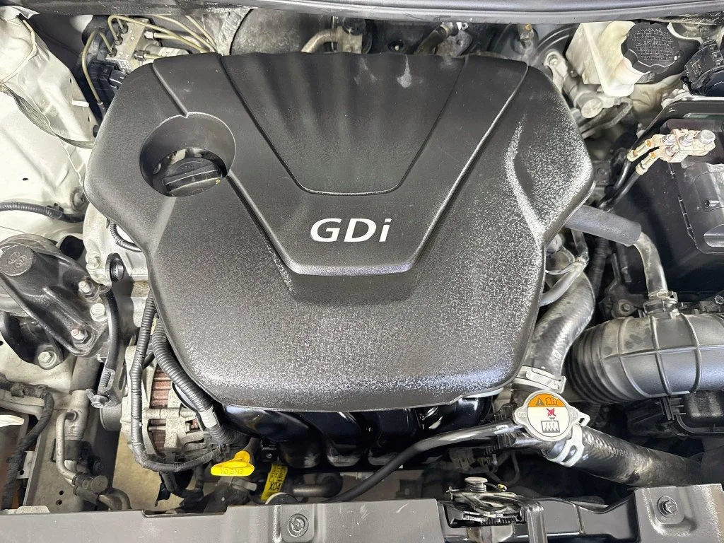 Used 2016 White Hyundai SE image 34