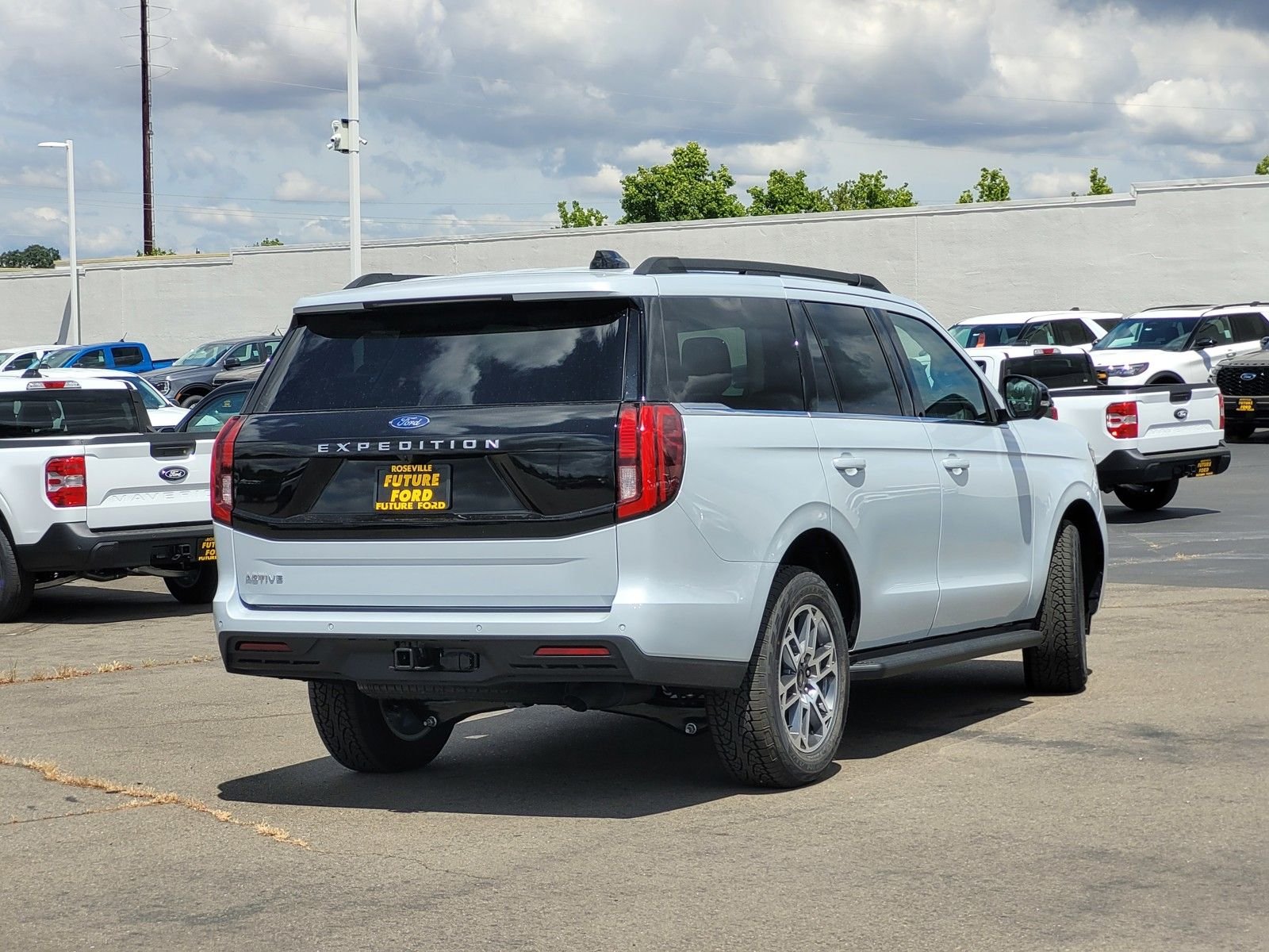 Used 2026 Silver Ford Active image 4