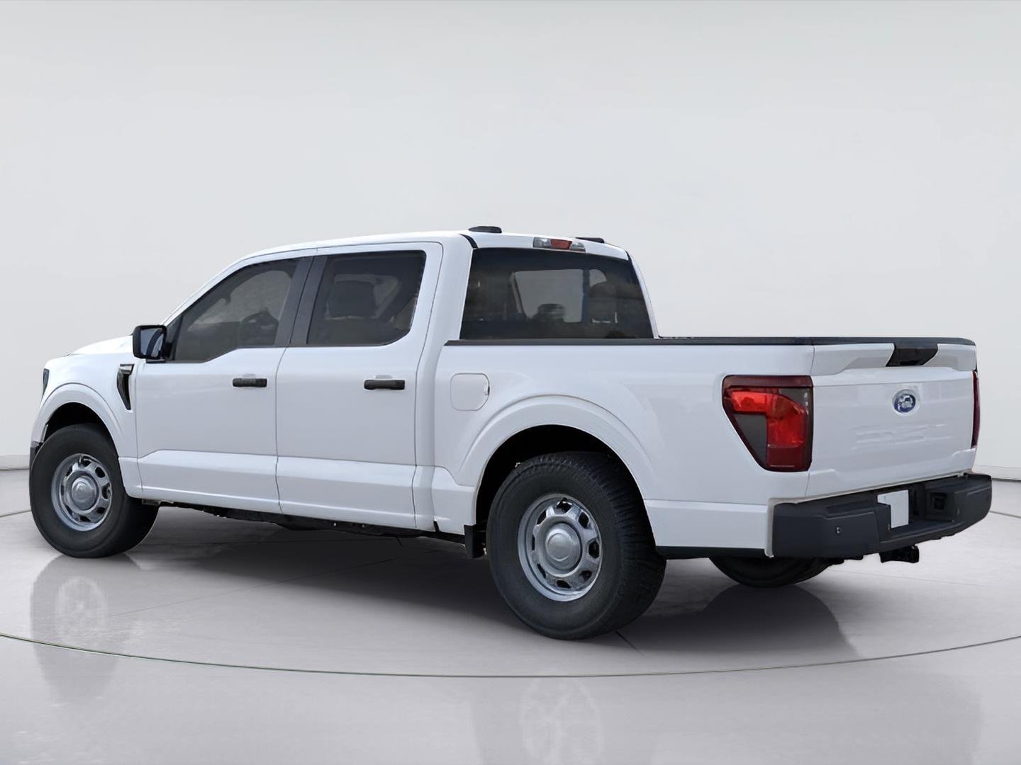 New 2026 Oxford White Ford XL image 4