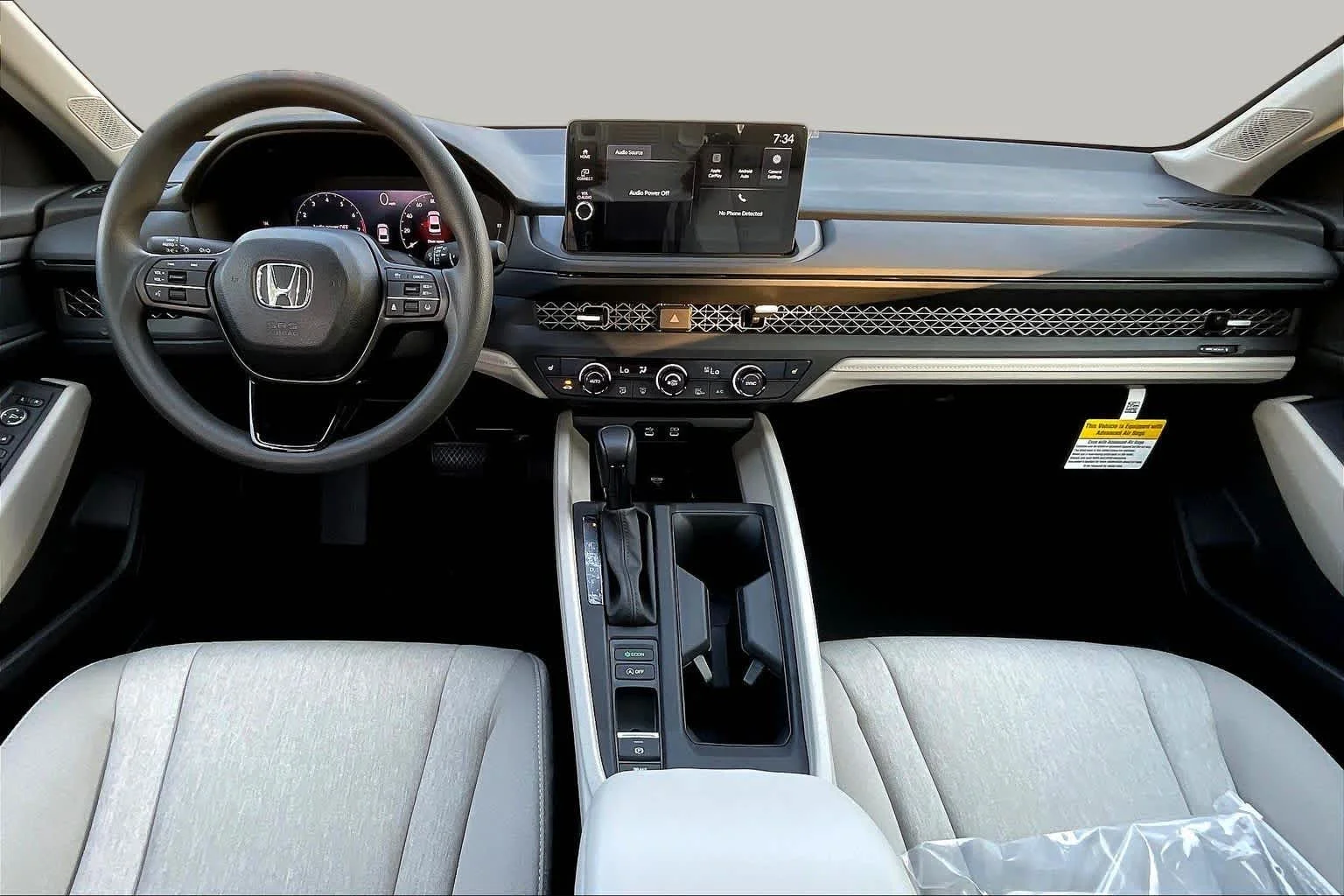 New 2026 Meteorite Gray Metallic Honda SE image 5