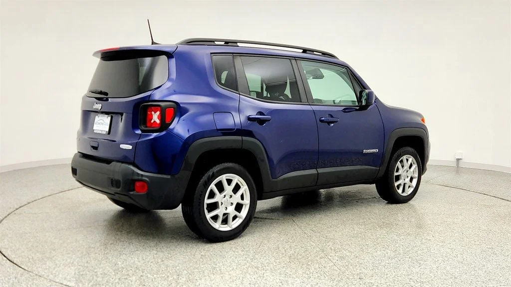 Used 2020 Jetset Blue Clearcoat Jeep Latitude 4x4 with Remote Start image 5