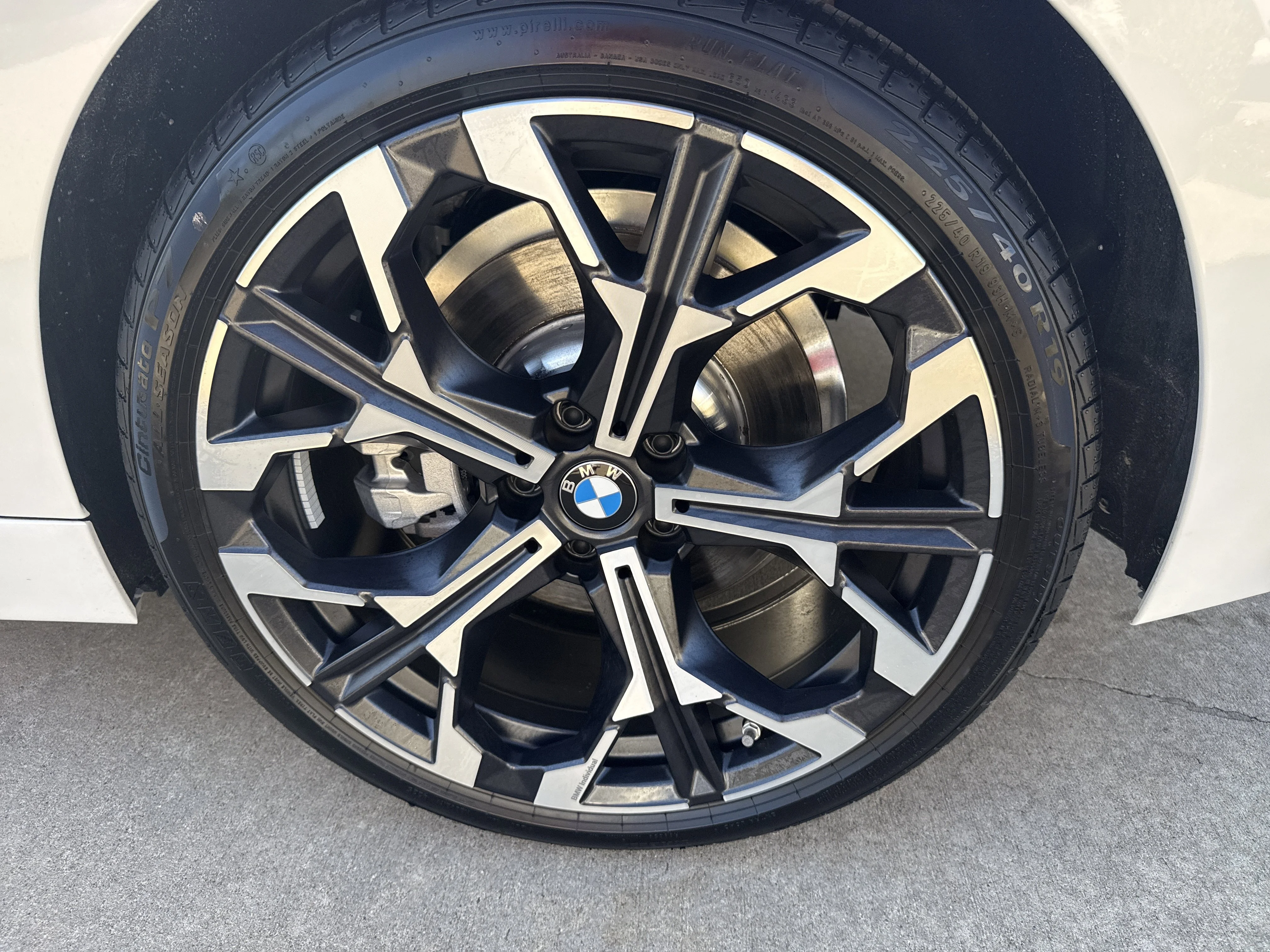 Used 2026 Mineral White Metallic BMW 230i xDrive image 27