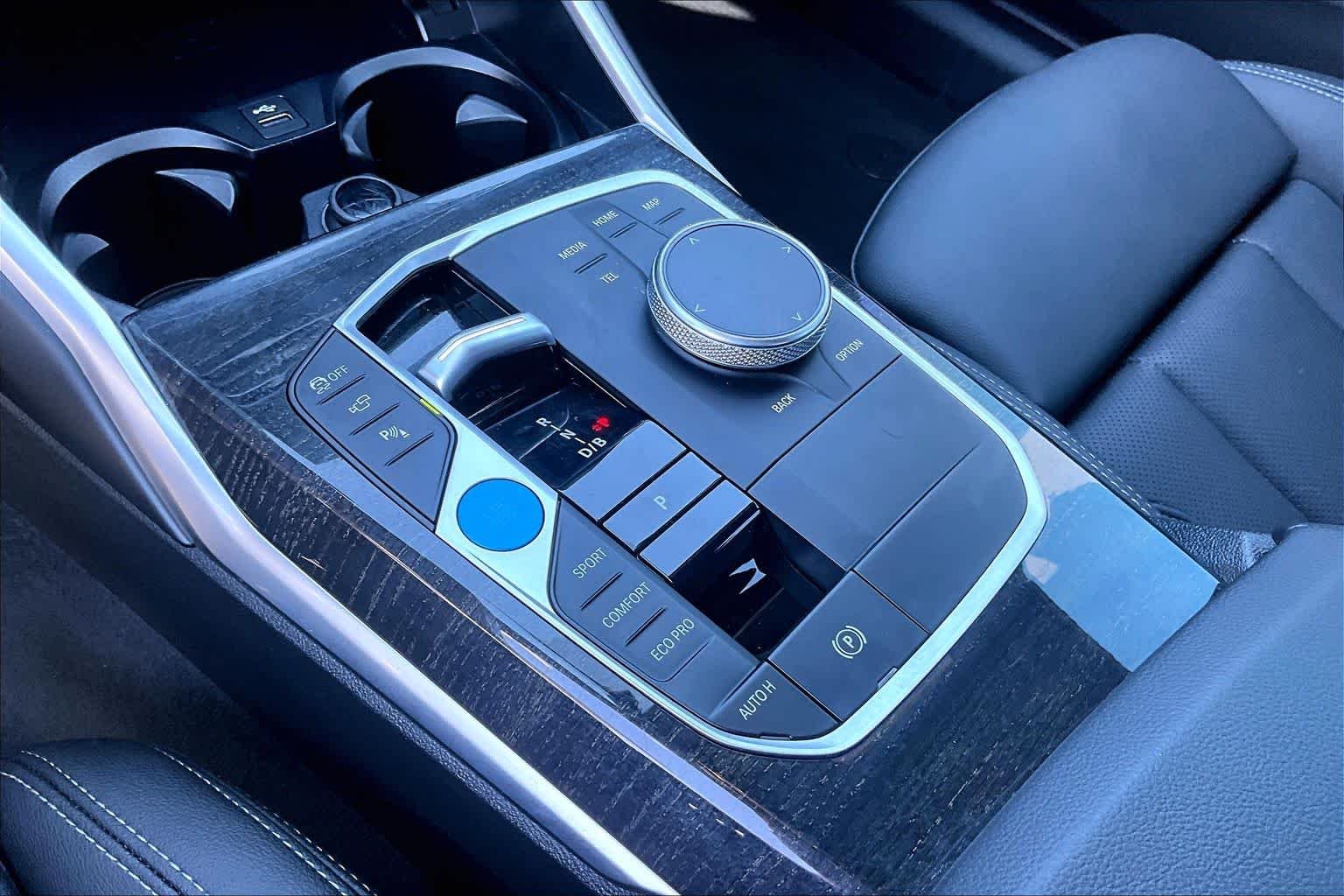 Used 2024 Skyscraper Grey Metallic BMW eDrive35 image 15