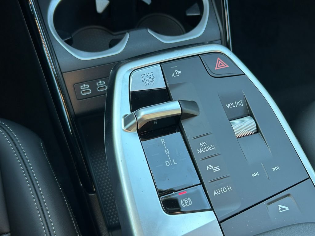 New 2026 Skyscraper Grey Metallic BMW xDrive28i image 28