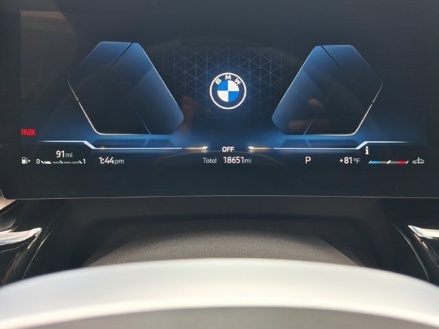 Used 2025 Silver BMW xDrive28i image 18