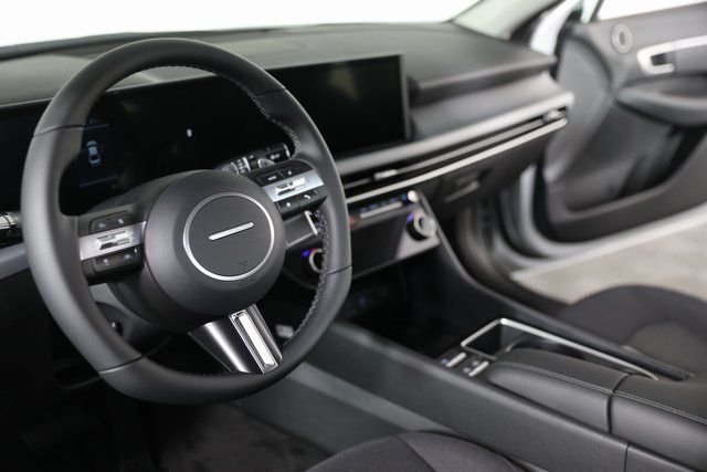 New 2026 Silver Hyundai SEL Sport image 12